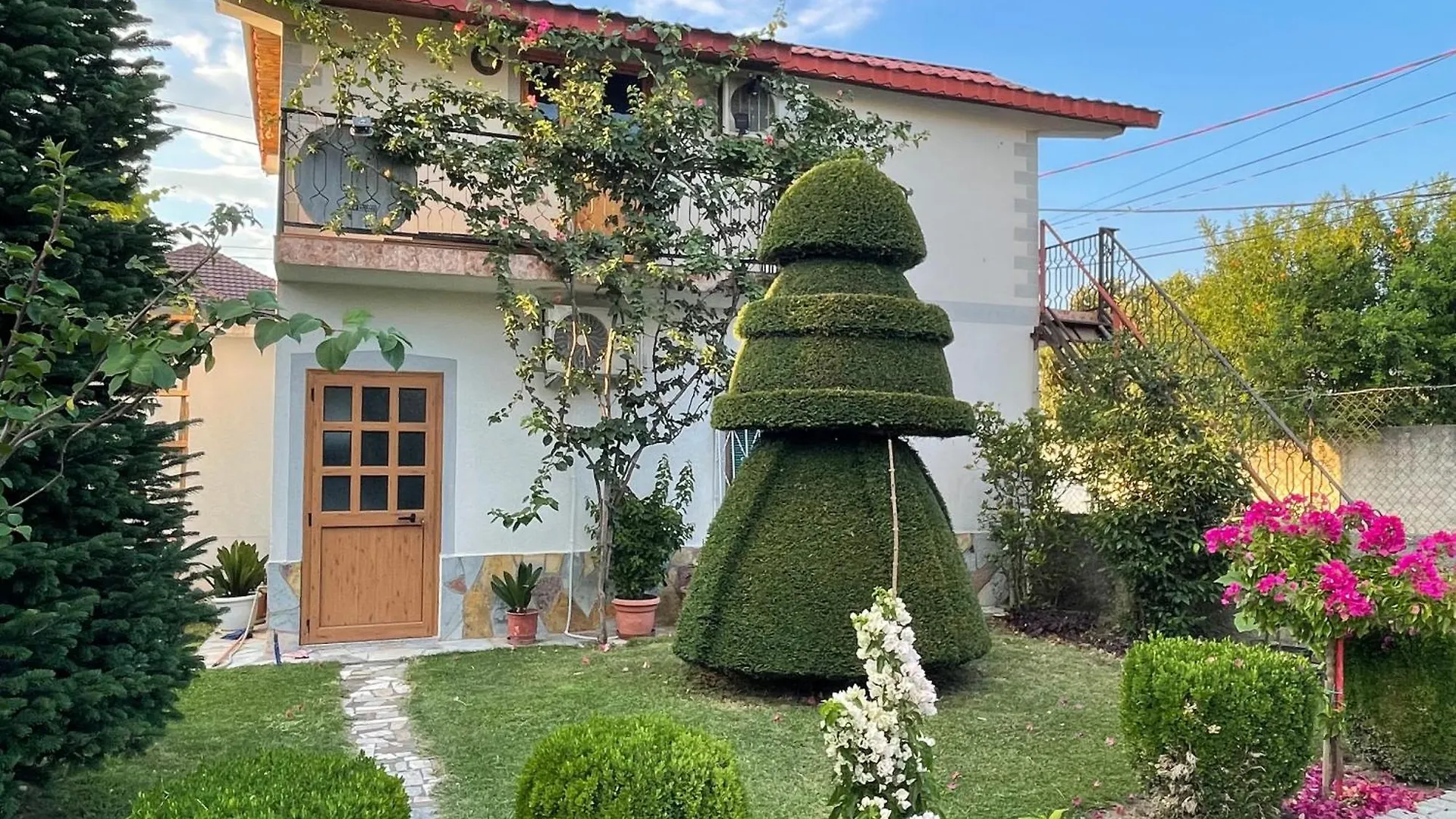 Green House Polisi i Vogel